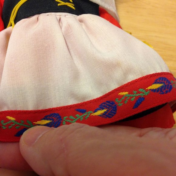 Precious Moments Doll by Samuel Butcher, likely vintage - Picture 13 of 13